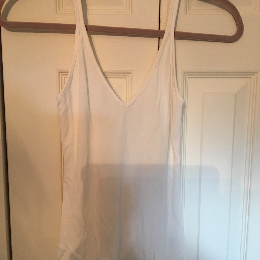 ARITZIA Wilfred Free cream tank top